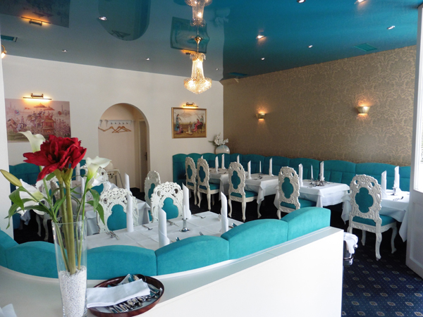 Taj Tandoori